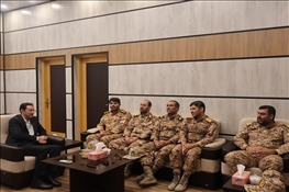 فرمانده و هیئت همراه گردان عملیاتی امام حسین(ع) با حضور در دانشگاه بناب، انتصاب دکتر بهزاد بینش به سرپرستی این دانشگاه را تبریک گفتند.